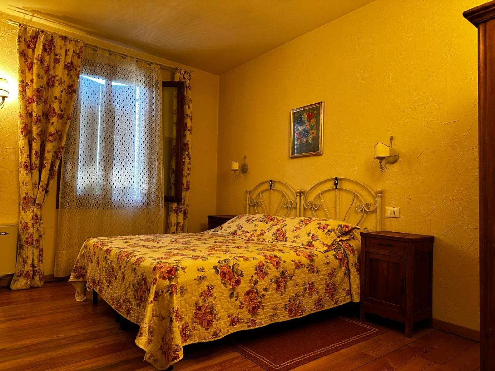 Hotel Il Casolare 노에라 외부 사진